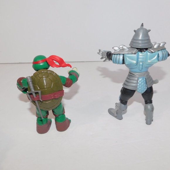 TMNT 2015 Turbo Charge Transforming  Car Book w Sticker & Figure Lot - Picture 5 of 14